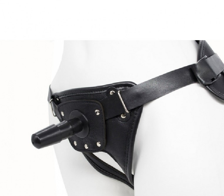 Фаллоимитатор на трусиках HARNESS, L 185 мм D 38 мм